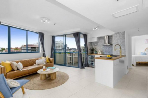 Spacious 2BR- centre of Brissy!
